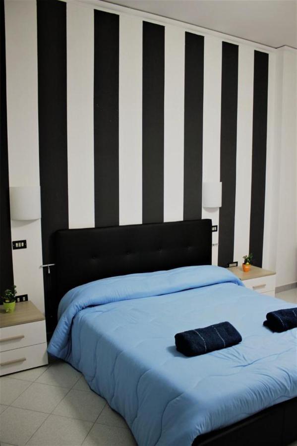 B&B Napoli Centrale Екстериор снимка